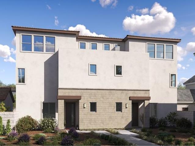 Townhouse for sale in Irvine, California