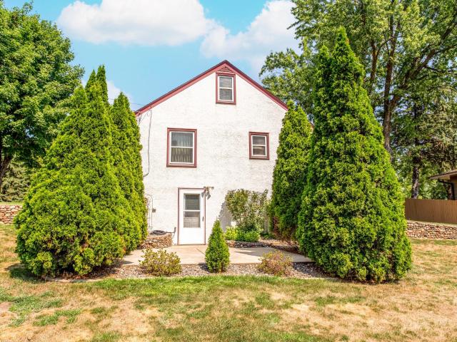 House for sale in Hennepin, Minnesota