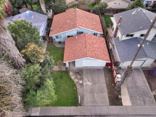 House for sale in Mayhew, California