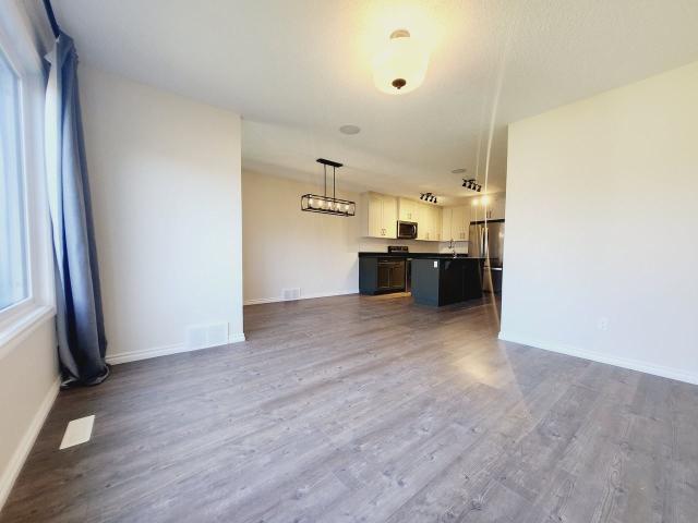 Apartment for rent in Wedgewood, Alberta