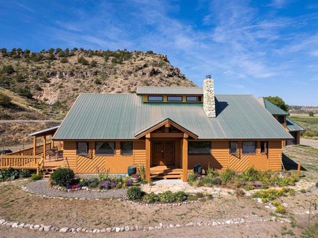 House for sale in Del Norte, Colorado