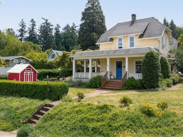 House for sale in South Lake Oswego, Lake Oswego