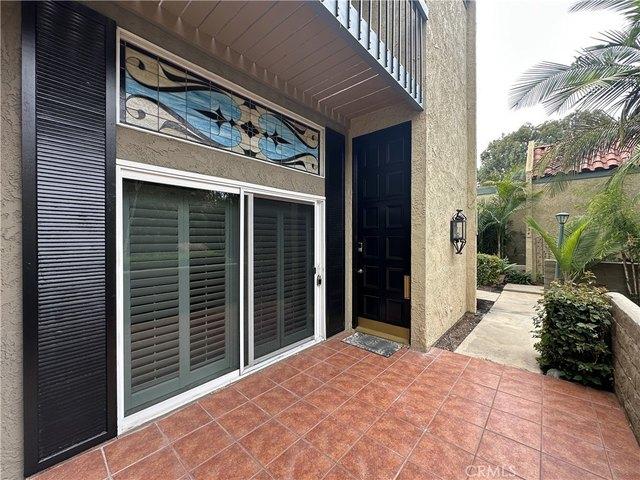 Townhouse for sale in Long Beach, California