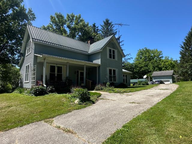 House for sale in Bloomingdale, Indiana
