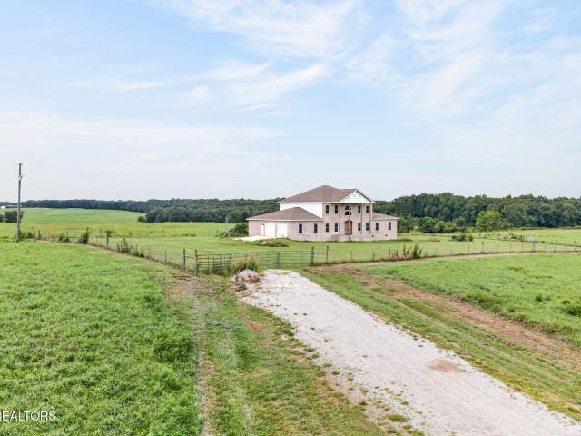 House for sale in Crossville, East Tennessee