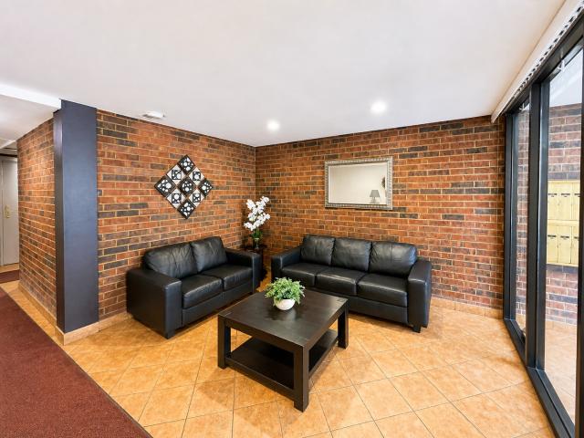 Condo for sale in Park Ridge, Illinois