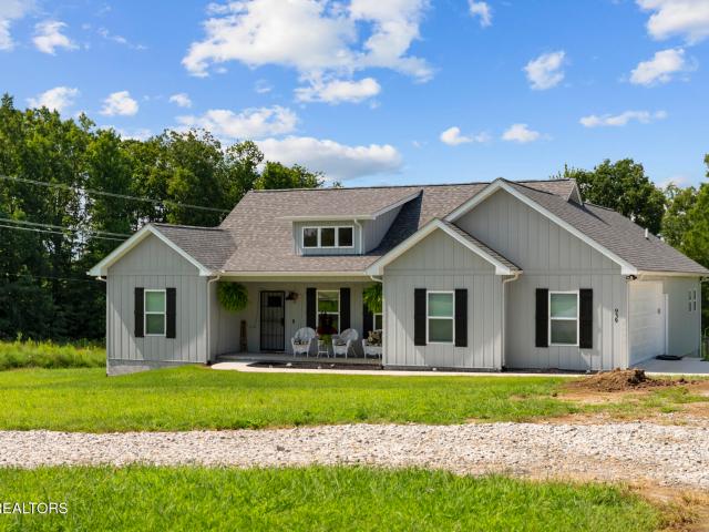House for sale in Crossville, East Tennessee