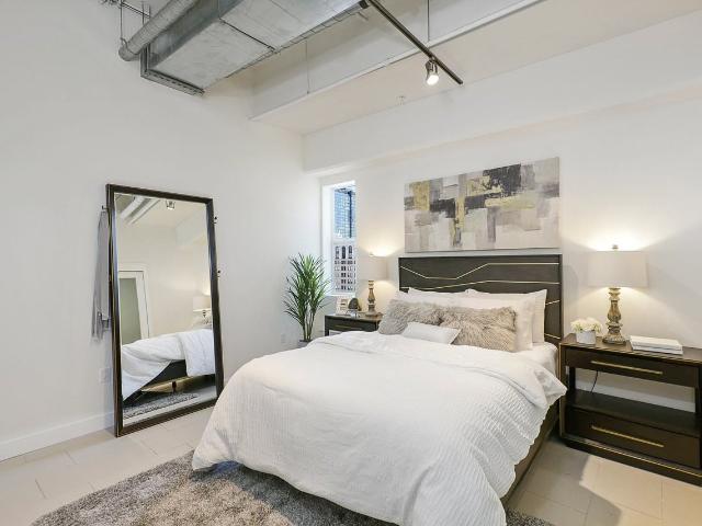 Apartment for rent in Financial District, Los Angeles