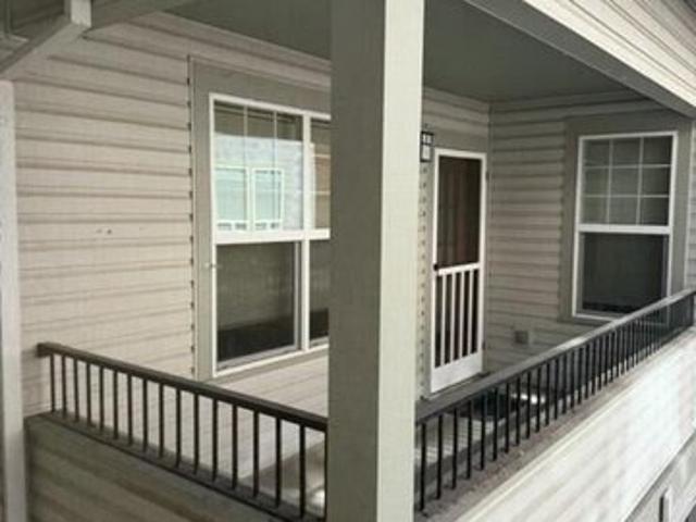 Condo for sale in Oregonia
