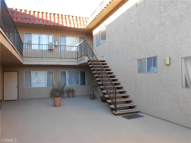 Property for rent in Canoga Park, California