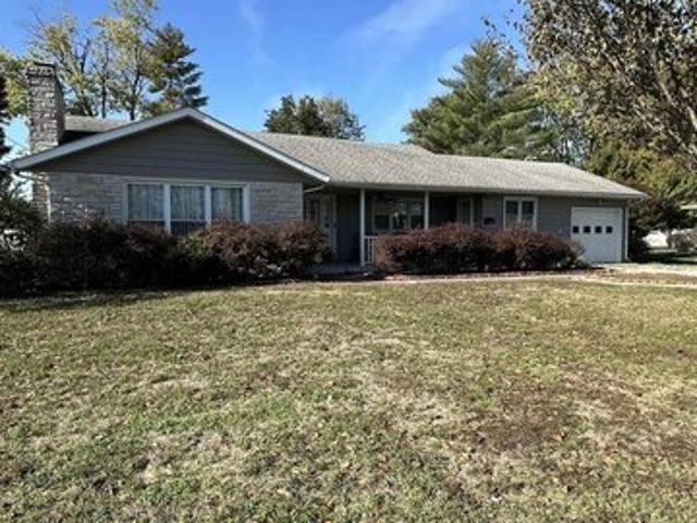 House for sale in Perry, Illinois