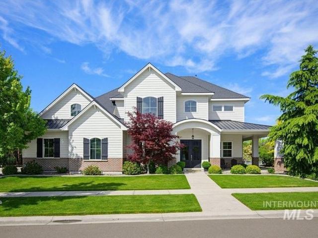 House for sale in Eagle, Idaho