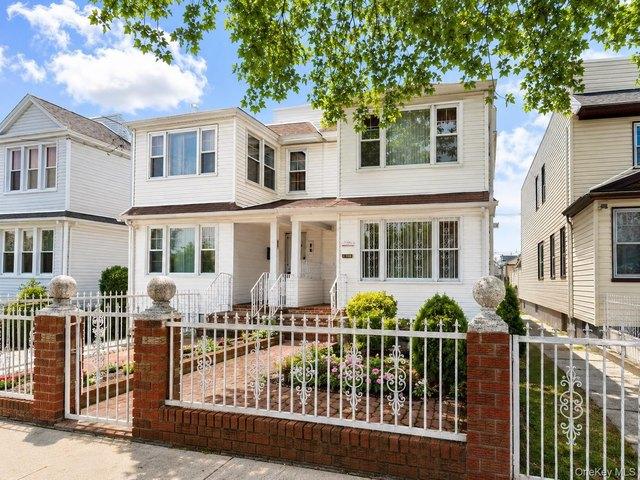 House for sale in Richmond Hill, Georgia