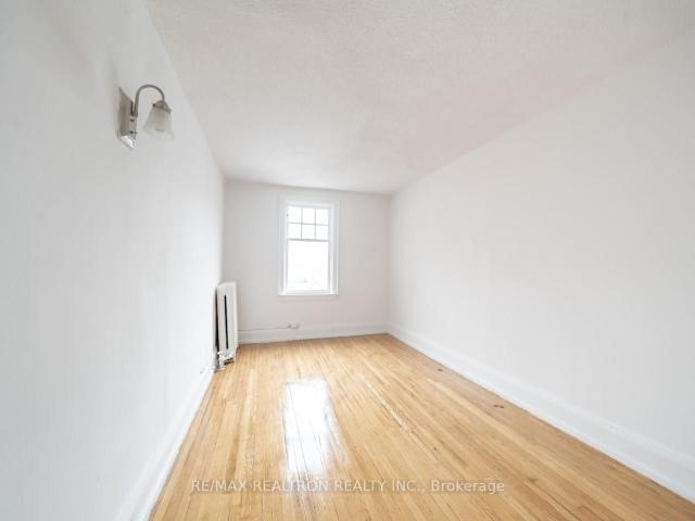 Condo for rent in Woburn, Ontario