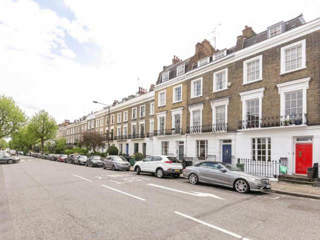 House for rent in Chalk Farm, Greater London