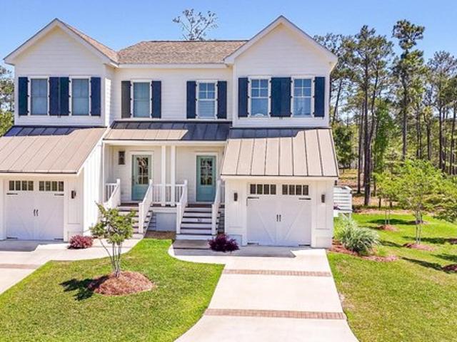 Townhouse for sale in Oriental, North Carolina