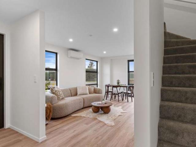 Townhouse for sale in Prebbleton, Canterbury
