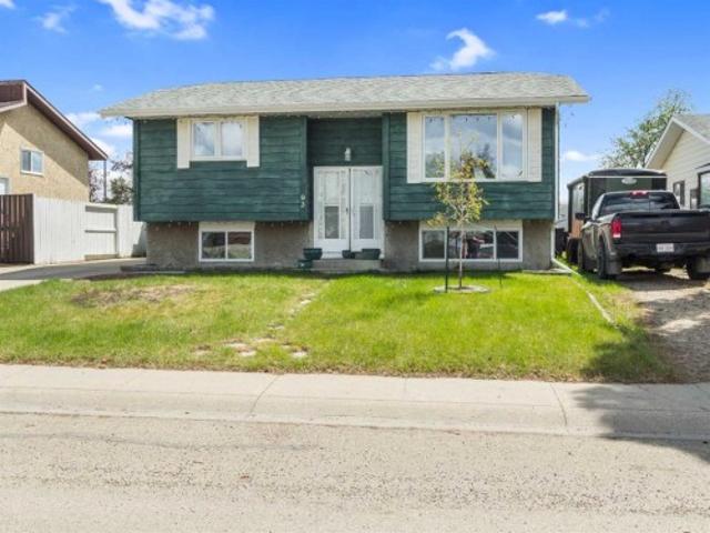 House for sale in Clearview Ridge, City of Red Deer