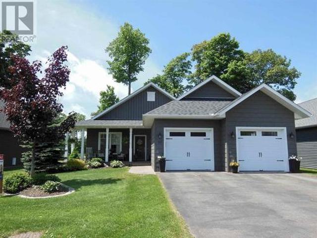 House for sale in Sault Sainte Marie, Ontario