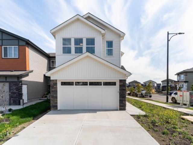 House for sale in Fort Saskatchewan, Alberta