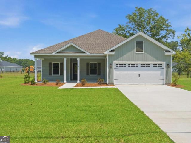 House for sale in Pembroke, Georgia