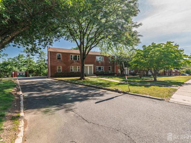 Property for sale in Edison, New Jersey