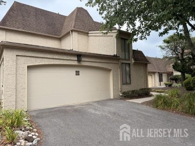 Condo for sale in Edison, New Jersey