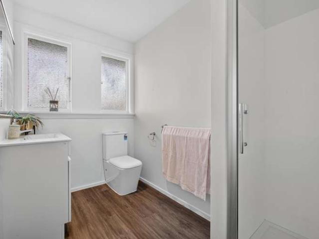 House for sale in Chaslands, Canterbury