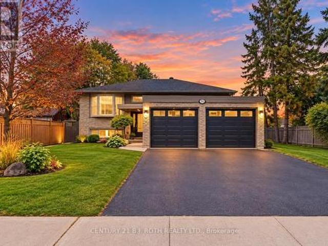 House for sale in Barrie, Central Ontario