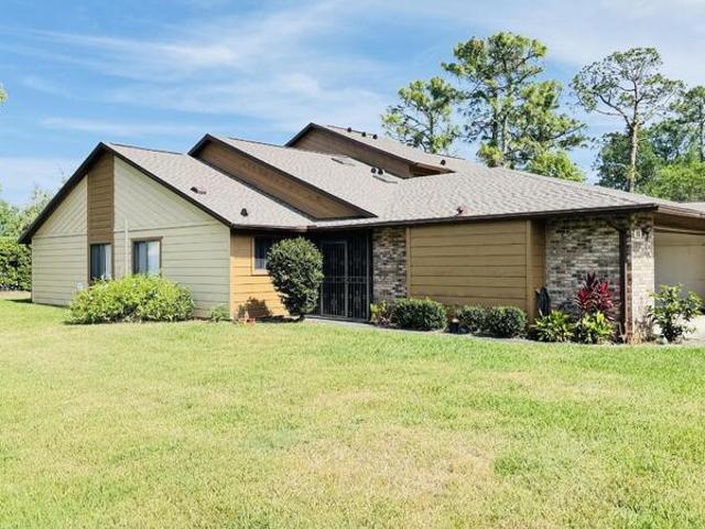 Townhouse for sale in Ormond Beach