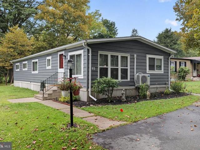 House for sale in Bath, Pennsylvania