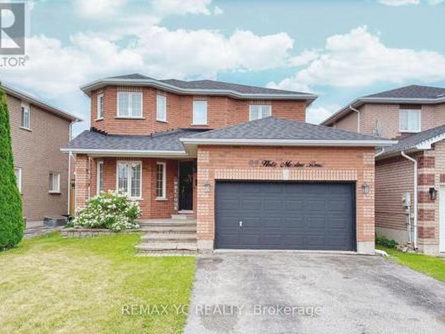 House for sale in Barrie, Ontario