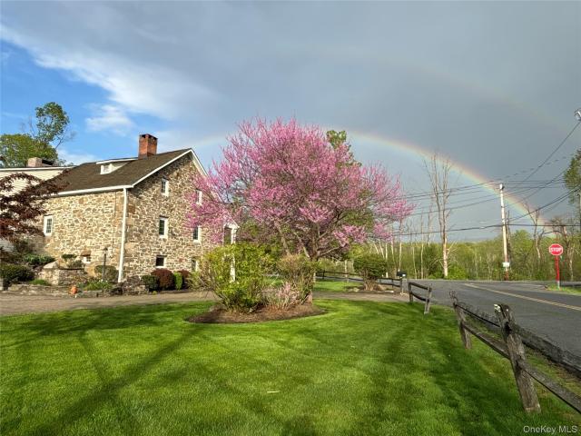 House for sale in Washingtonville, New York