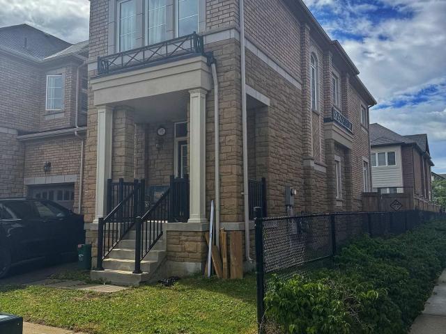 Townhouse for rent in Woburn, Ontario