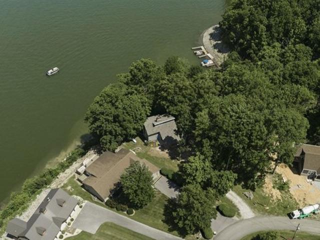 House for sale in Adolphus, Kentucky