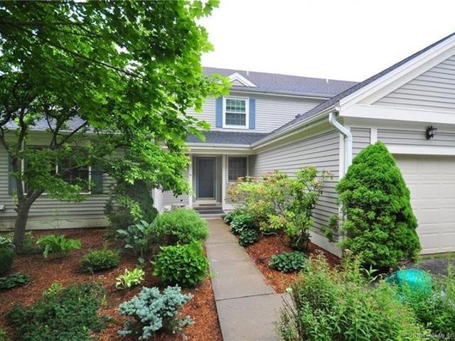 Townhouse for sale in Litchfield, Connecticut