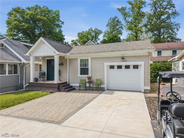 House for sale in Chippewa Lake, Ohio