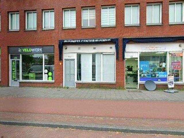 Bedrijfspand te koop in Molenwijk, Den Haag