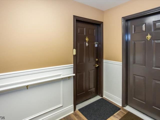 Condo for sale in Berkeley Heights, New Jersey