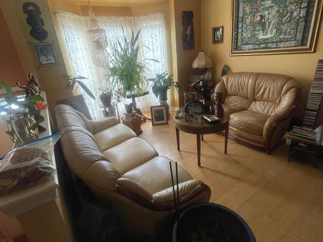 Townhouse for sale in Newark, New Jersey