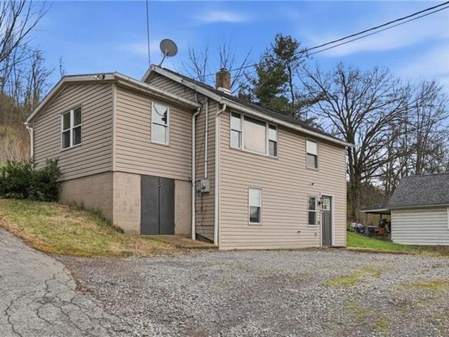 House for sale in Lyndora, Pennsylvania