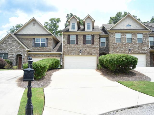 Townhouse for sale in Eastaboga, Alabama