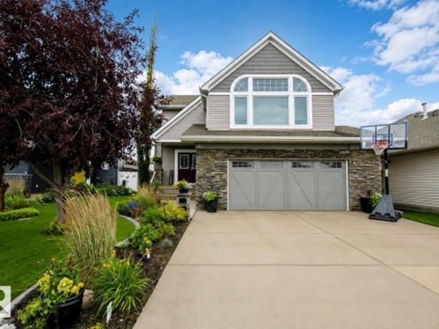 House for sale in Sherwood Park, Alberta