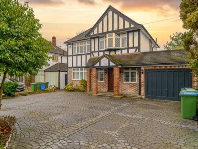 House for rent in Avery Hill, Greater London