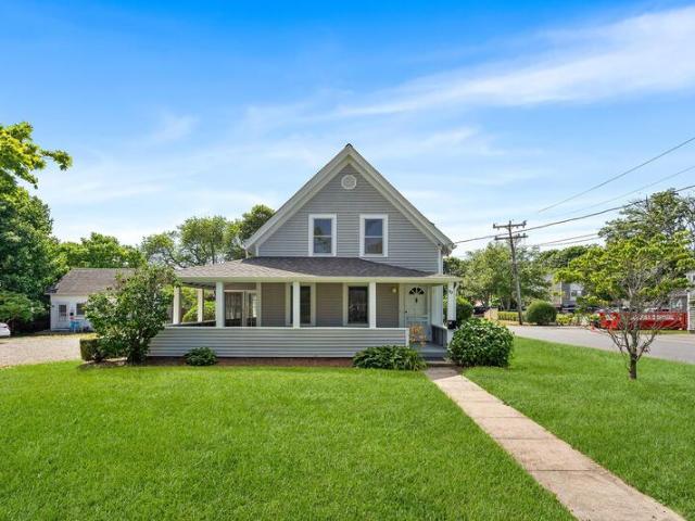 House for sale in Hyannis House for sale in Hyannis