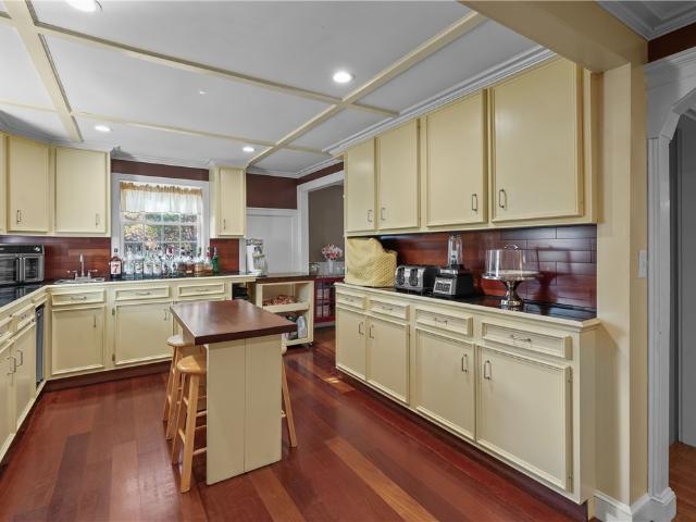House for sale in East Greenwich, Rhode Island