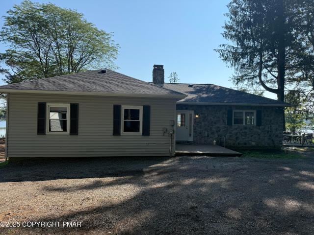 House for sale in Newfoundland, Pennsylvania