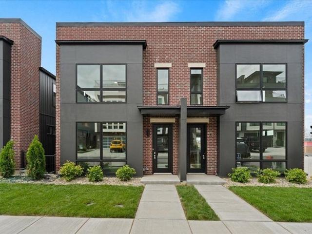 Townhouse for sale in Campbell, Kentucky