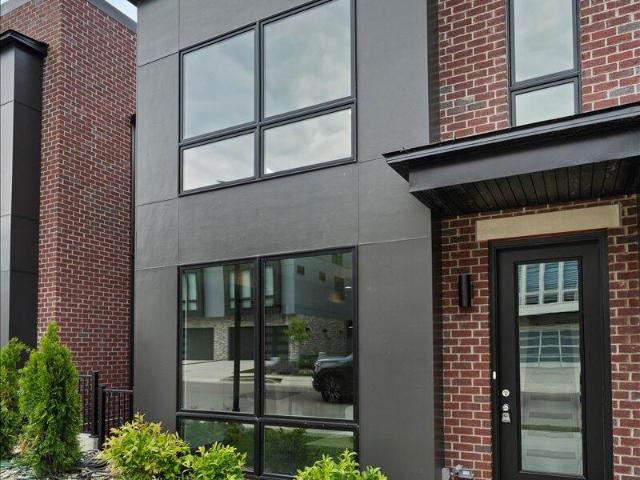 Townhouse for sale in Campbell, Kentucky