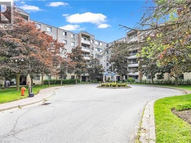 Condo for sale in Guelph, Ontario